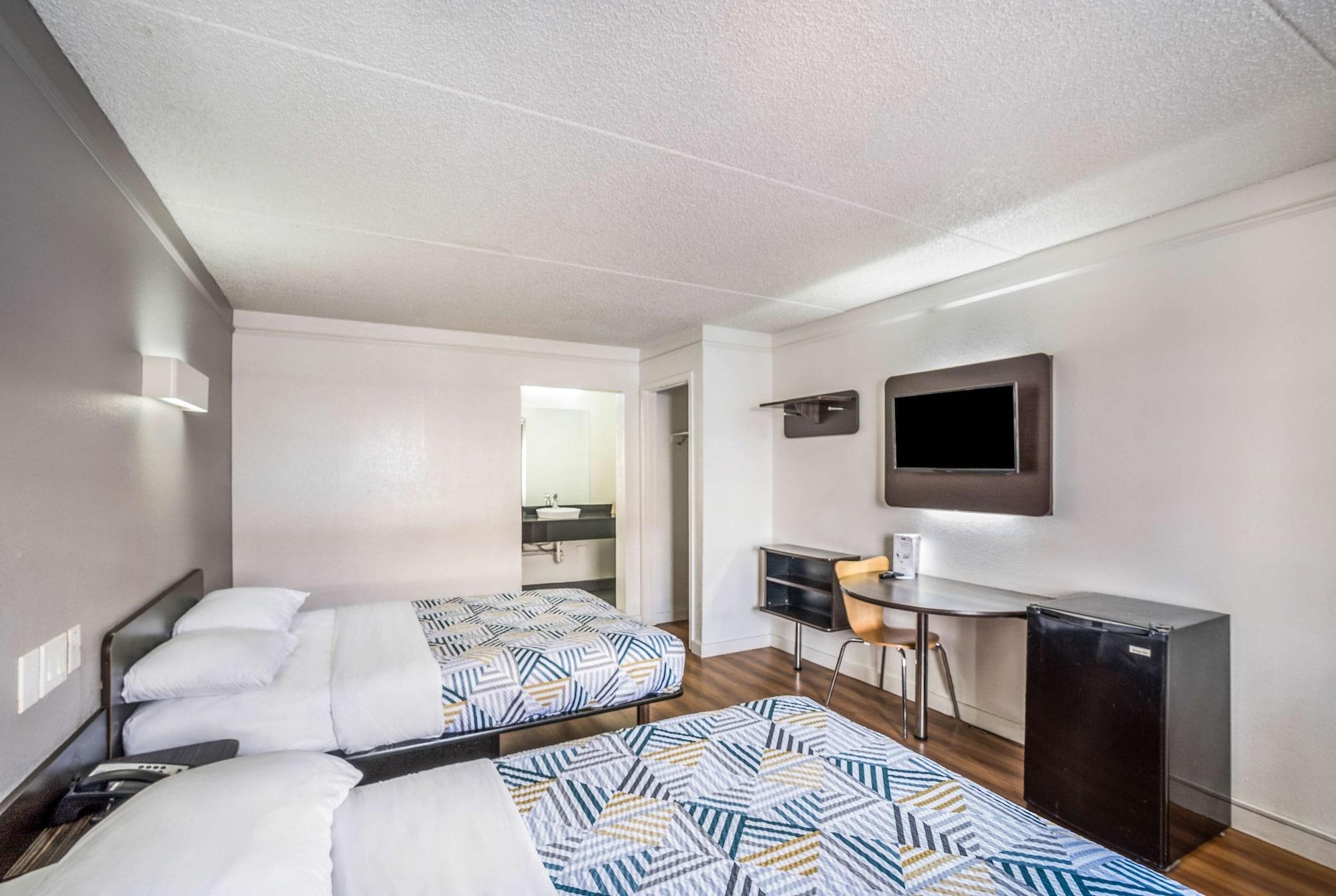 Motel 6-Dallas, Tx - Market Center Exterior photo